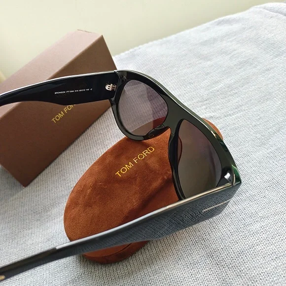 Tom Ford Black Sunglasses - Picture 4 of 6